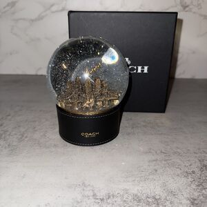 New Coach Christmas Holiday Snow Globe With Rexy And Snowman